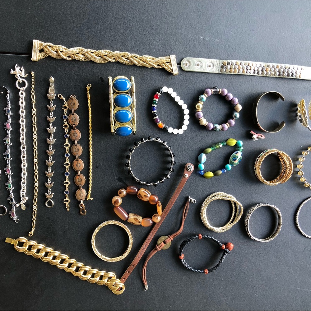 Bracelet value lot. 31 bracelets. Stretch, bangle, leather, clasp bracelet. LNWT